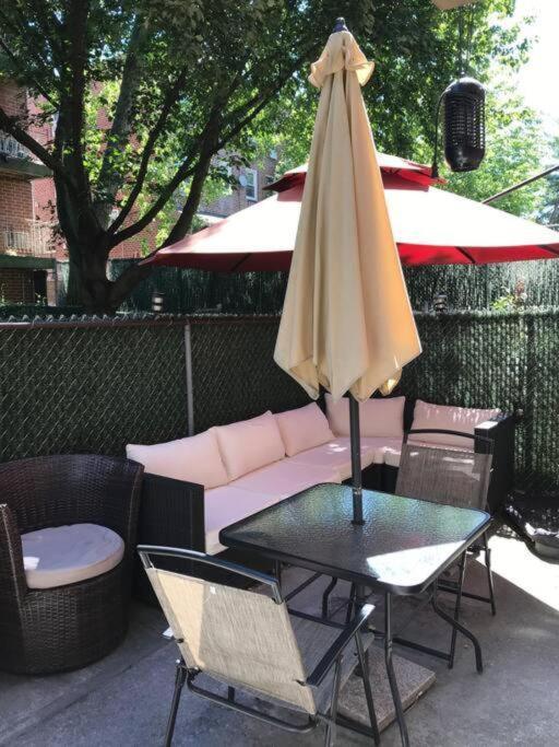 Brooklyn Spacious Space With Private Entrance, Bathroom, & Backyard - Full-Kitchen Nueva York Exterior foto