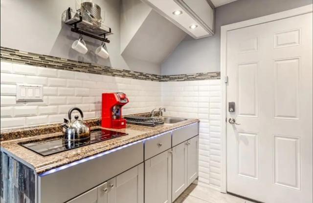 Brooklyn Spacious Space With Private Entrance, Bathroom, & Backyard - Full-Kitchen Nueva York Exterior foto
