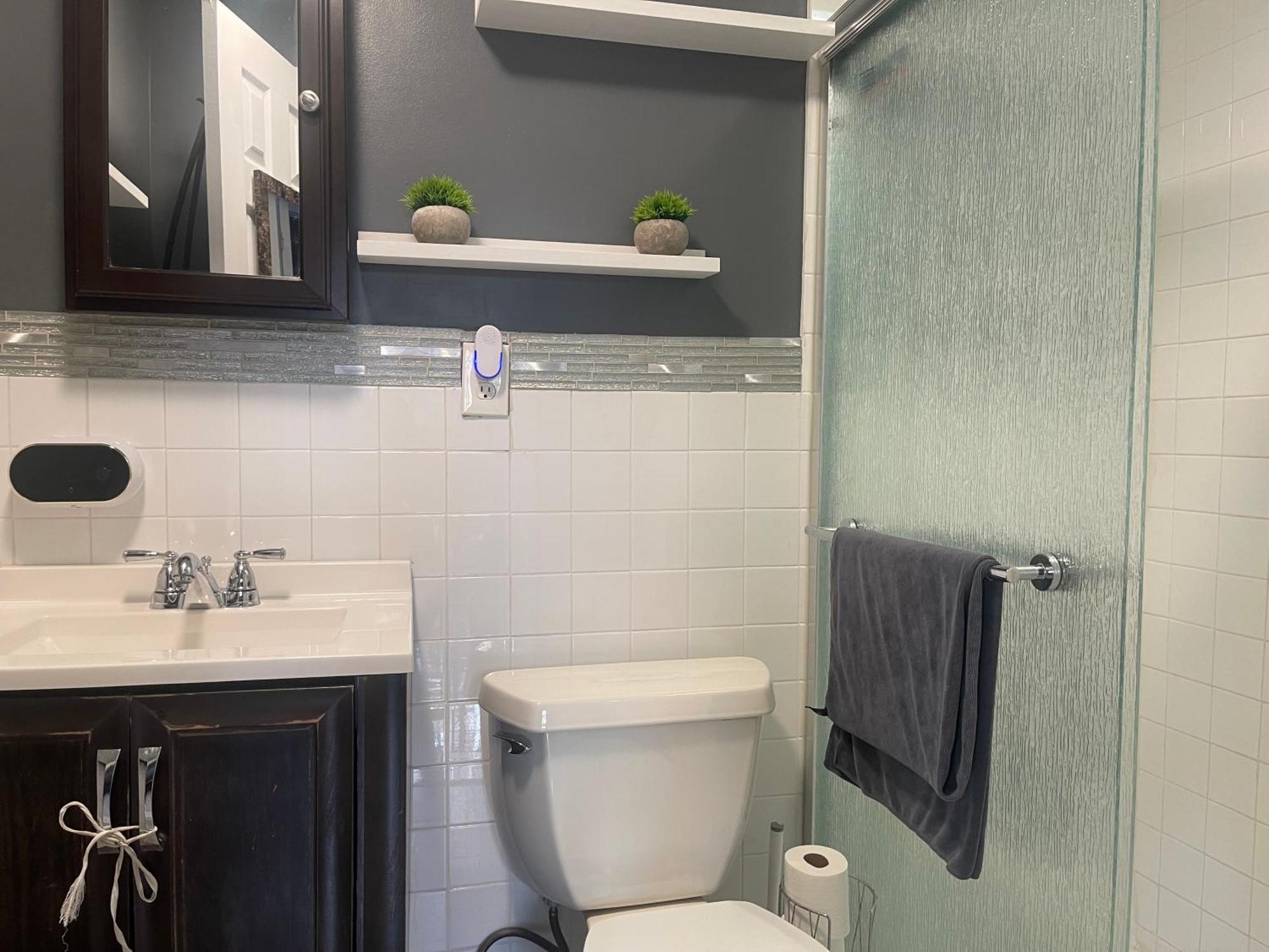 Brooklyn Spacious Space With Private Entrance, Bathroom, & Backyard - Full-Kitchen Nueva York Exterior foto